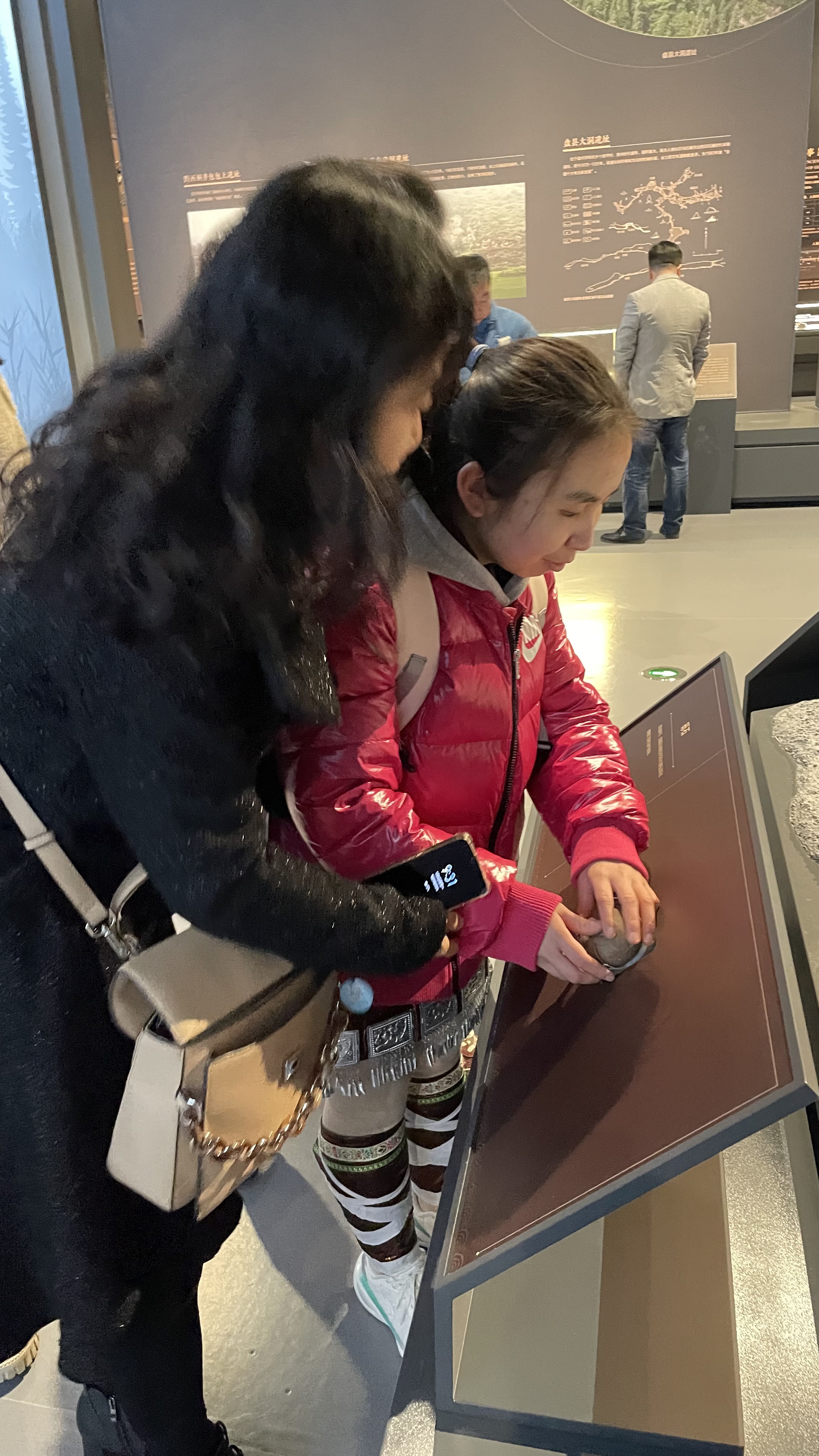 1736737108583382.jpg 1736737108583382.jpg