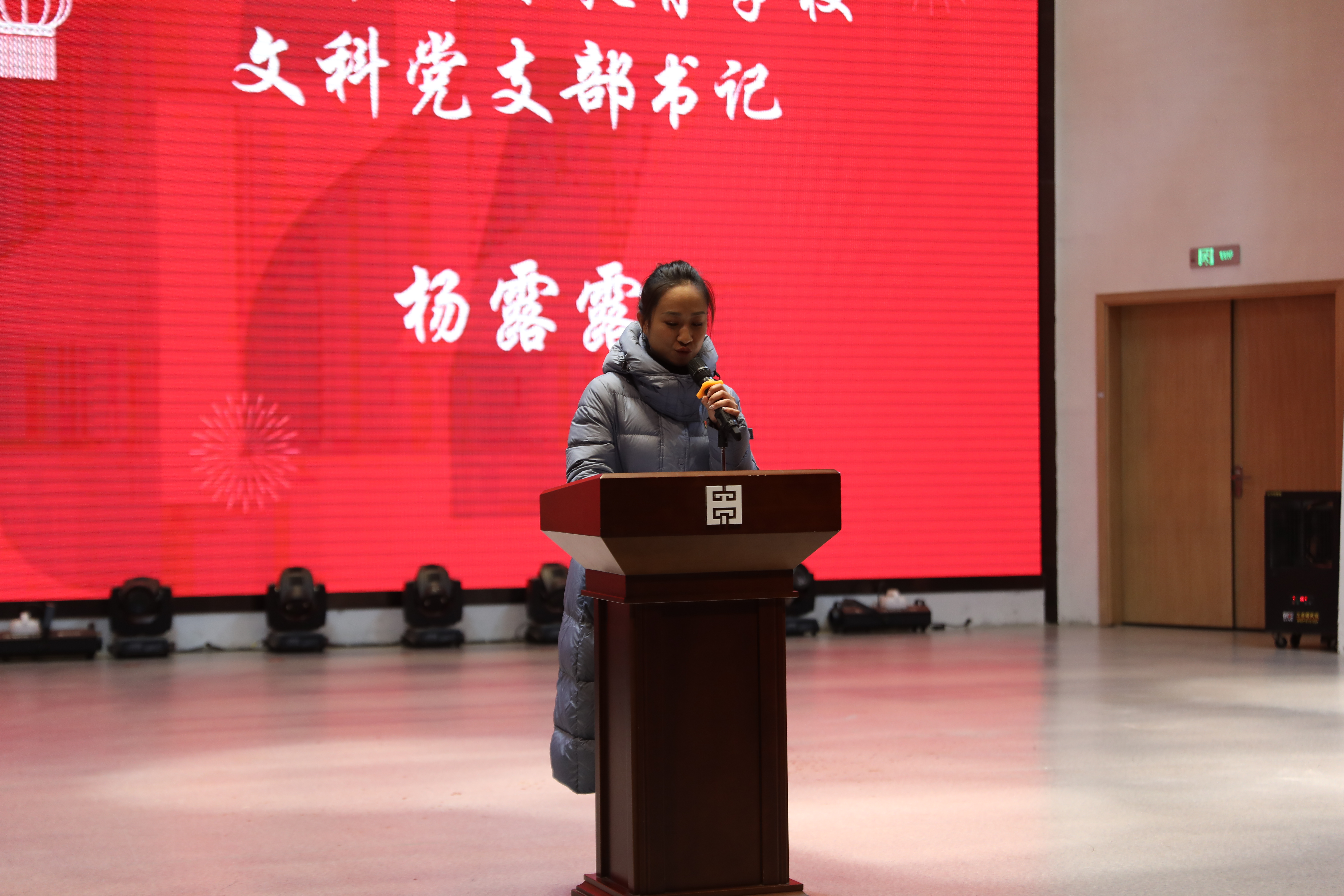 1736737272806175.jpg 1736737272806175.jpg